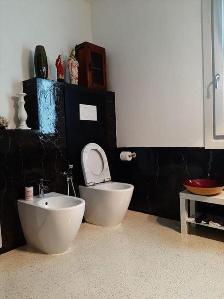 B&B Il Giardino Del Barone Pozzomaggiore Εξωτερικό φωτογραφία